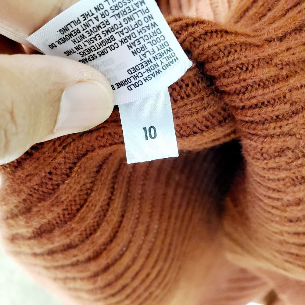 Button Closure Rust Textured Wool Blend Cardigan … - image 7